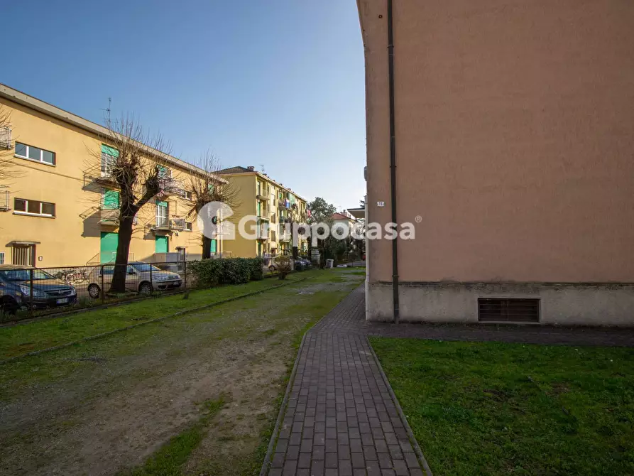 Immagine 22 di Appartamento in vendita  in via Sciesa a Abbiategrasso