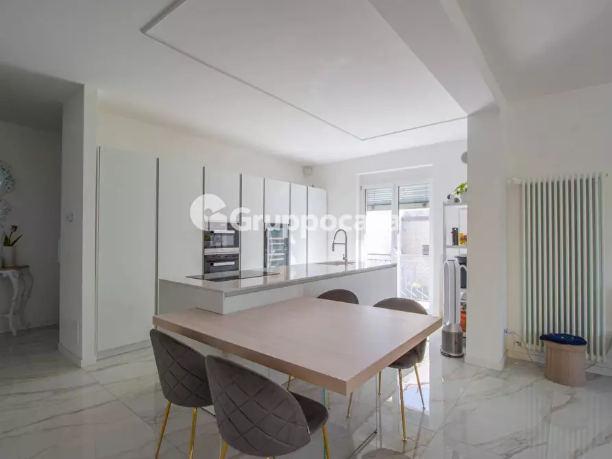 Immagine 6 di Villa in vendita  in Via Citterio a Santo Stefano Ticino