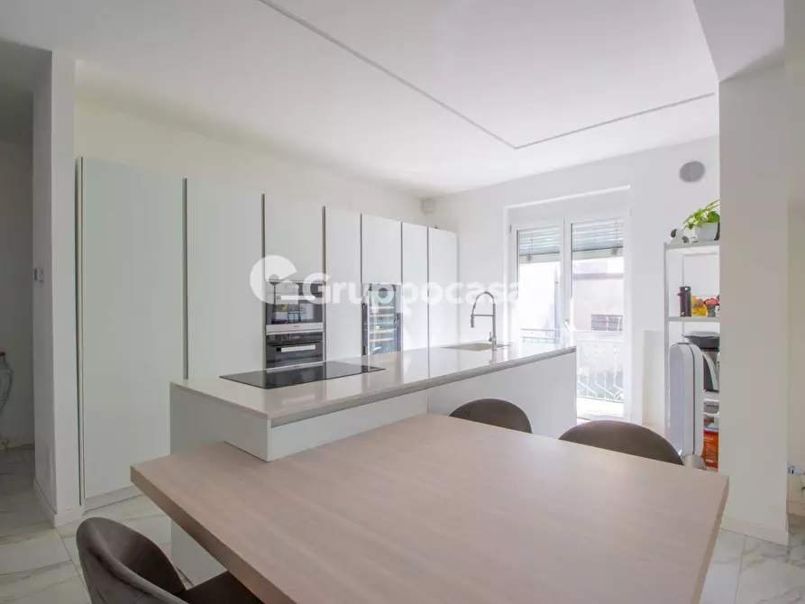 Immagine 4 di Villa in vendita  in Via Citterio a Santo Stefano Ticino