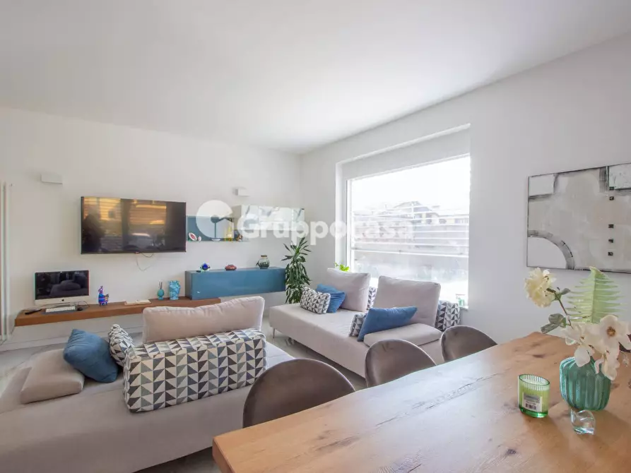 Immagine 10 di Villa in vendita  in Via Citterio a Santo Stefano Ticino