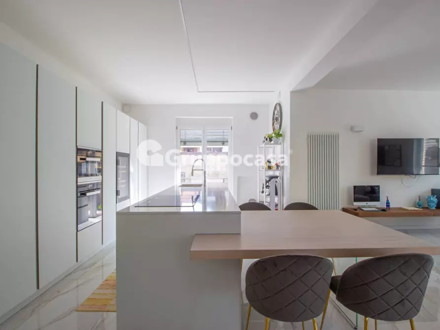 Immagine 11 di Villa in vendita  in Via Citterio a Santo Stefano Ticino