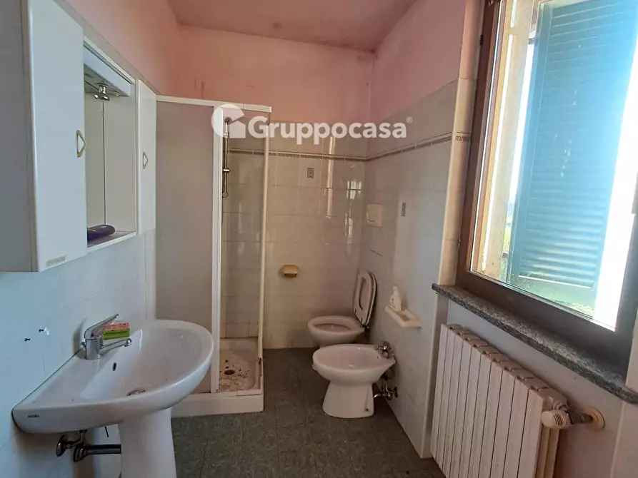 Immagine 21 di Casa bifamiliare in vendita  in Via Crispi a Marcallo Con Casone