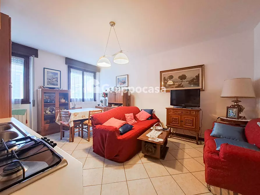 Immagine 8 di Appartamento in vendita  in Via Radice a Magenta