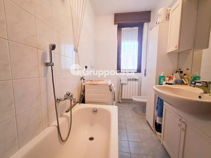 Immagine 13 di Appartamento in vendita  in Via Radice a Magenta