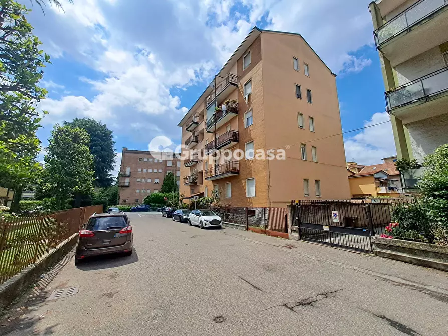 Immagine 21 di Appartamento in vendita  in Via Volturno a Magenta