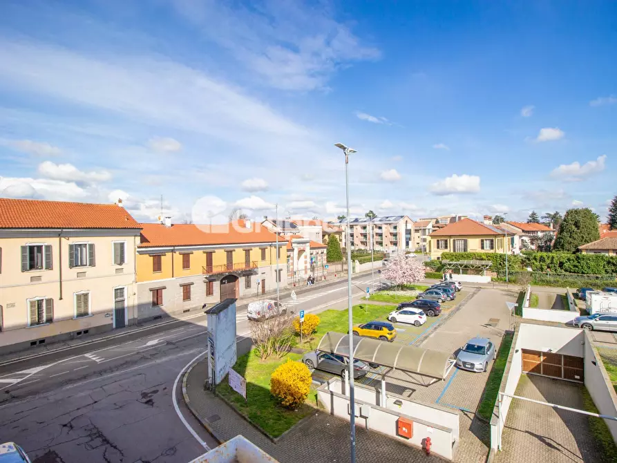 Immagine 6 di Appartamento in vendita  in via Cavallari a Magenta