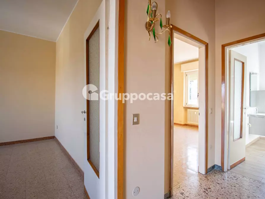 Immagine 17 di Appartamento in vendita  in via Cavallari a Magenta