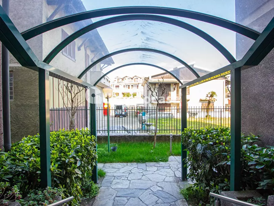 Immagine 16 di Appartamento in vendita  in via Enrico Fermi a Boffalora Sopra Ticino