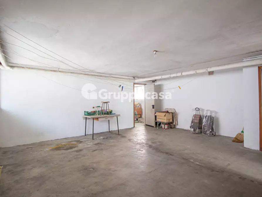 Immagine 21 di Villa in vendita  in Via Beretta a Magenta