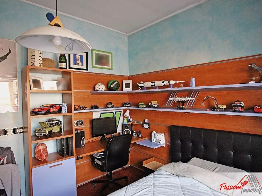 Immagine 29 di Villa in vendita  in via Bussolengo a Sommacampagna