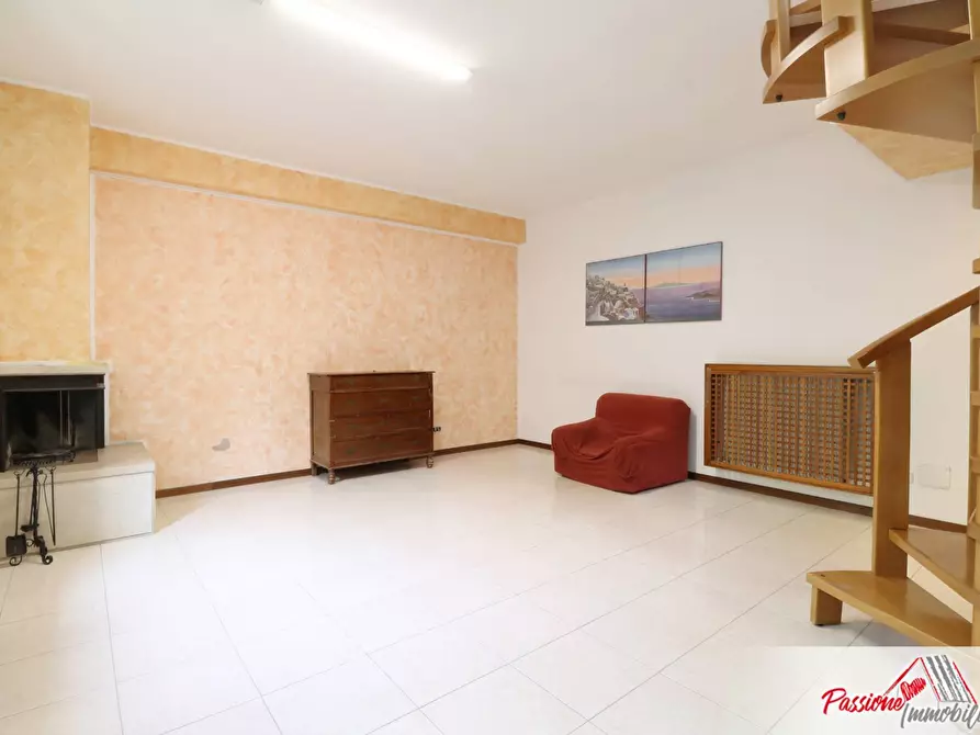 Immagine 4 di Appartamento in vendita  in Via Cavallotti a Verona