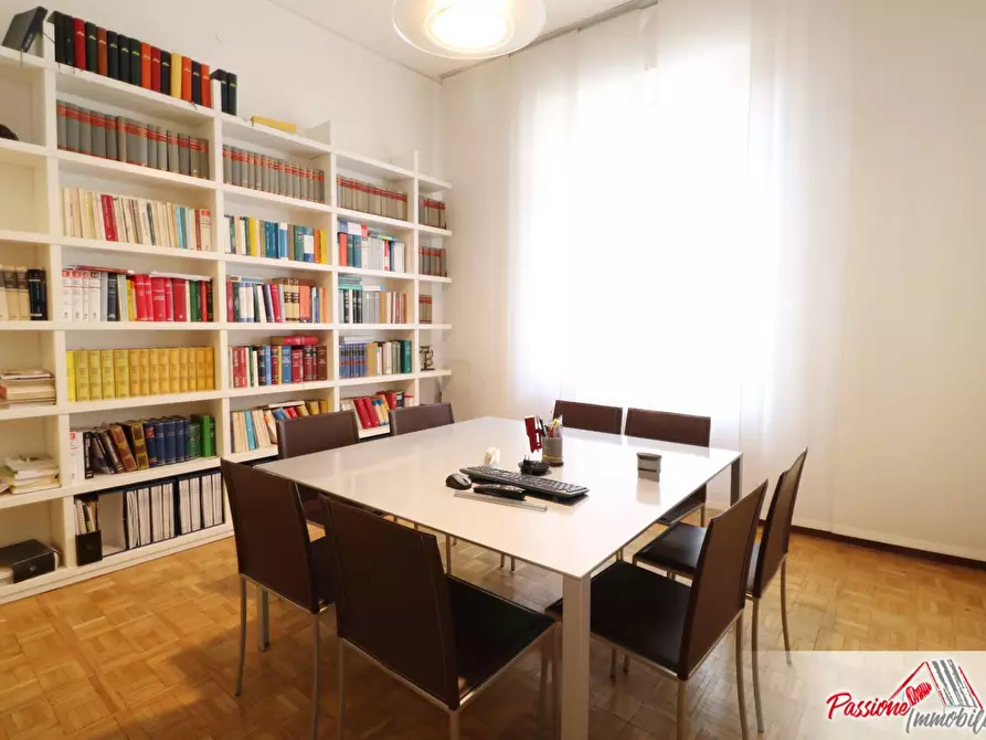 Immagine 22 di Appartamento in vendita  in Corso Cavour a Verona