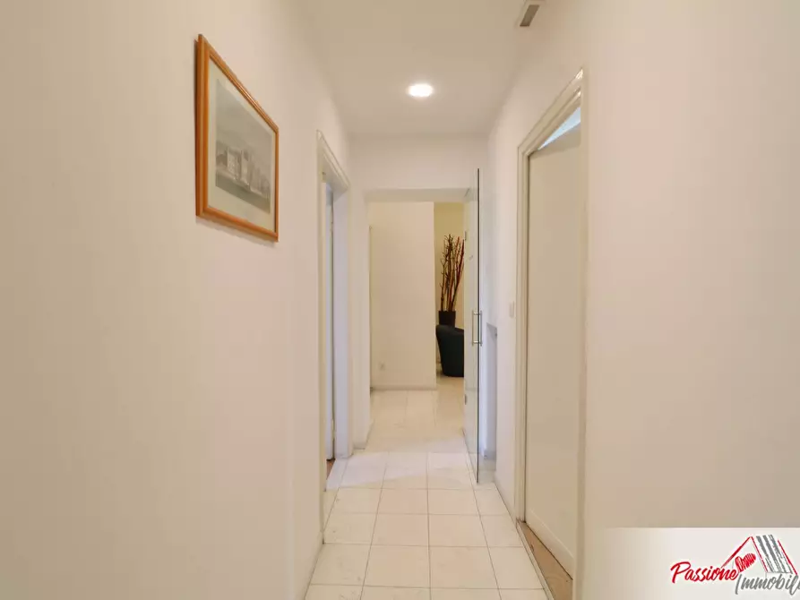 Immagine 25 di Appartamento in vendita  in Corso Cavour a Verona