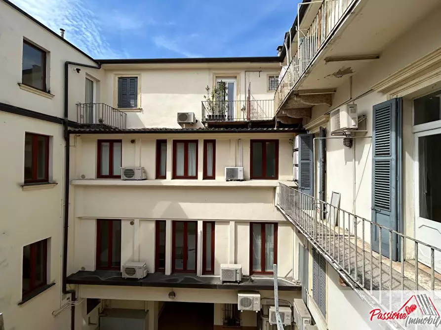 Immagine 16 di Ufficio in vendita  in Corso Cavour a Verona
