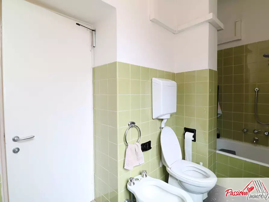 Immagine 27 di Ufficio in vendita  in Corso Cavour a Verona