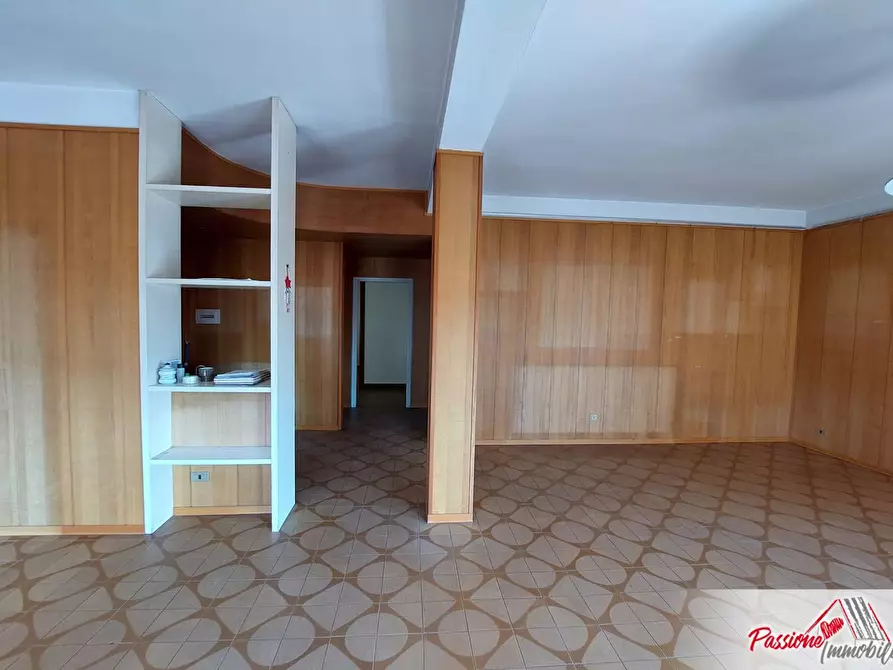 Immagine 5 di Appartamento in vendita  in Via Pieve Di Cadore a Verona