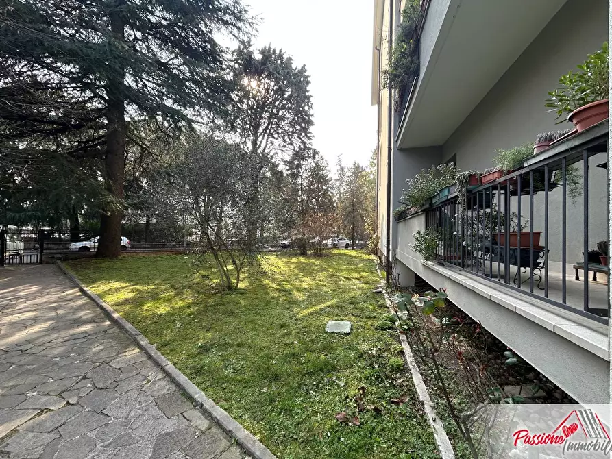 Immagine 22 di Appartamento in vendita  in Via Luigi Mercantini a Verona