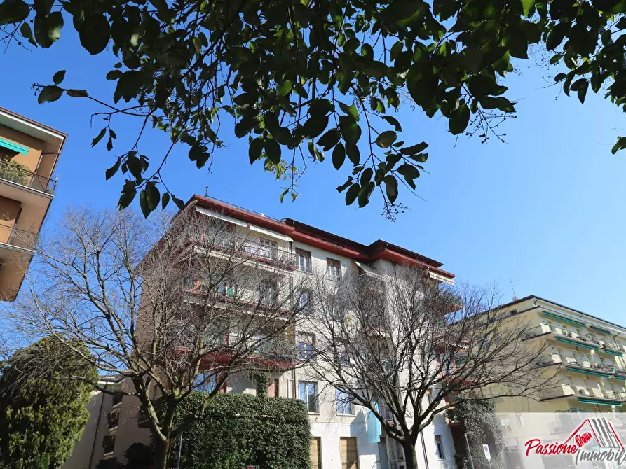 Immagine 1 di Appartamento in vendita  in Via G. Prati a Verona