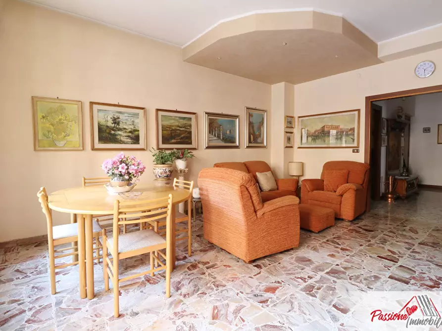 Immagine 4 di Appartamento in vendita  in Via Luigi Negrelli a Verona