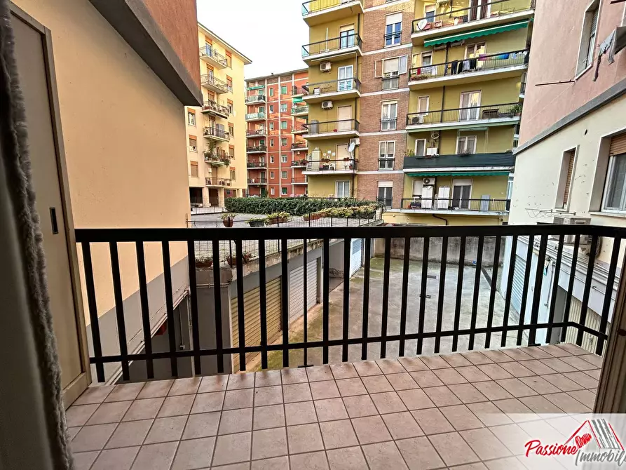 Immagine 10 di Appartamento in vendita  in Via Luigi Negrelli a Verona
