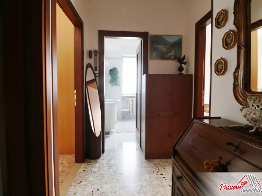 Immagine 13 di Appartamento in vendita  in Via Luigi Negrelli a Verona