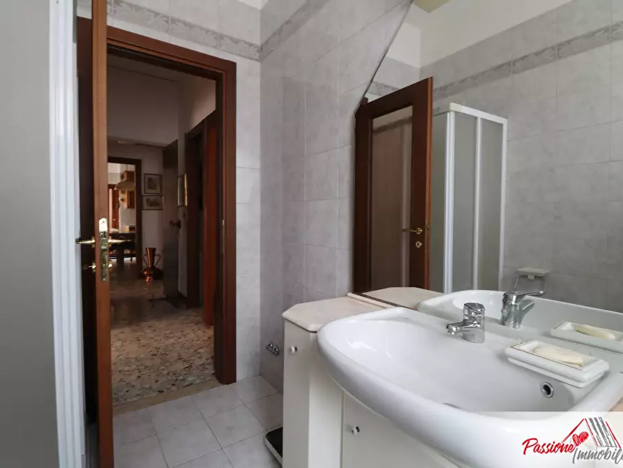 Immagine 17 di Appartamento in vendita  in Via Luigi Negrelli a Verona