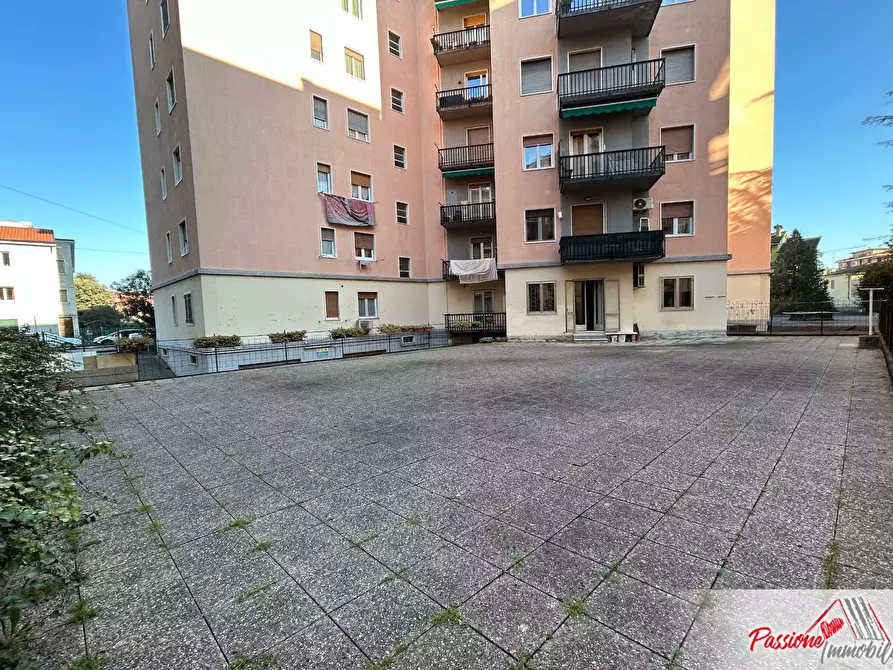 Immagine 27 di Appartamento in vendita  in Via Luigi Negrelli a Verona