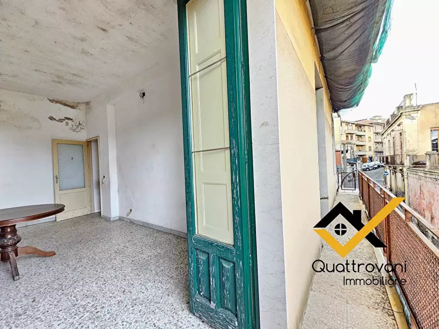 Immagine 11 di Appartamento in vendita  in via santi elena e costantino a Aci Catena