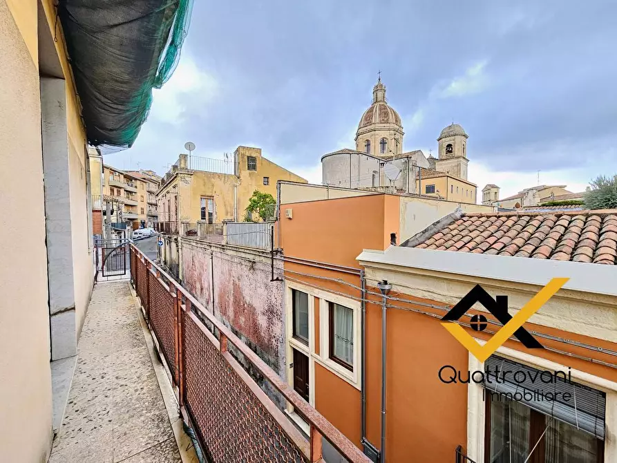 Immagine 13 di Appartamento in vendita  in via santi elena e costantino a Aci Catena
