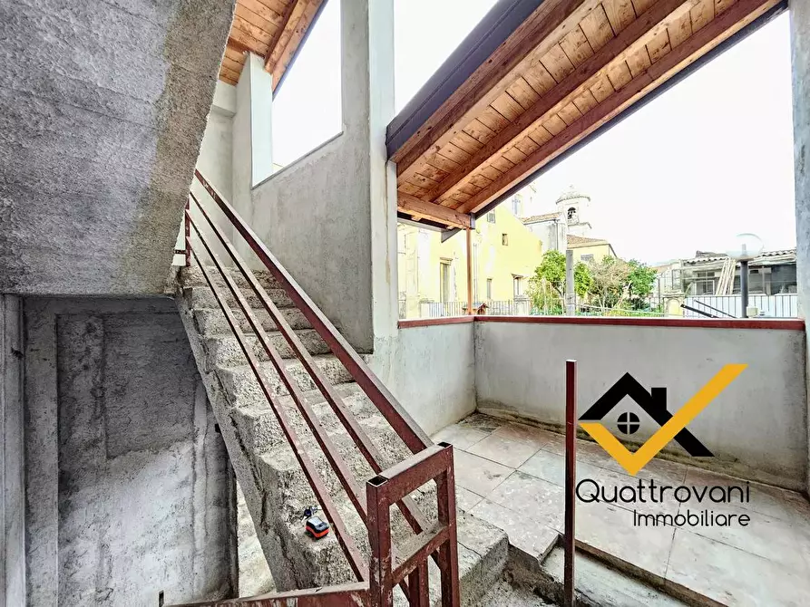 Immagine 3 di Casa indipendente in vendita  in via santi elena e costantino a Aci Catena