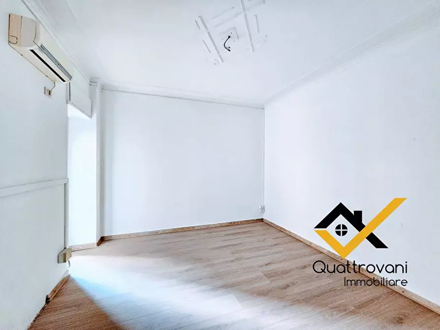 Immagine 13 di Appartamento in affitto  in Via Regina Bianca a Catania