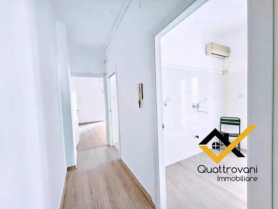 Immagine 19 di Appartamento in affitto  in Via Regina Bianca a Catania