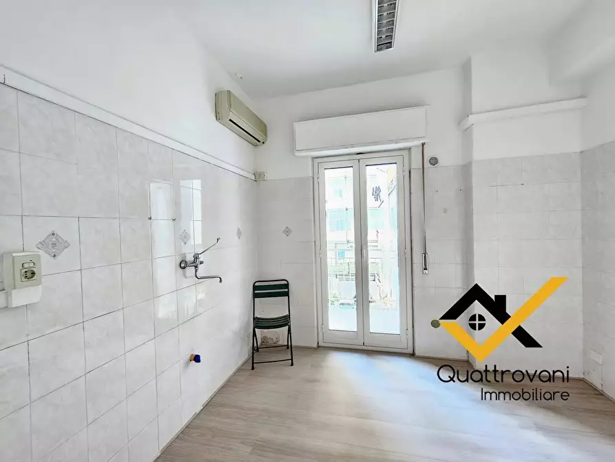 Immagine 22 di Appartamento in affitto  in Via Regina Bianca a Catania