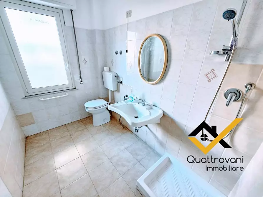 Immagine 27 di Appartamento in affitto  in Via Regina Bianca a Catania