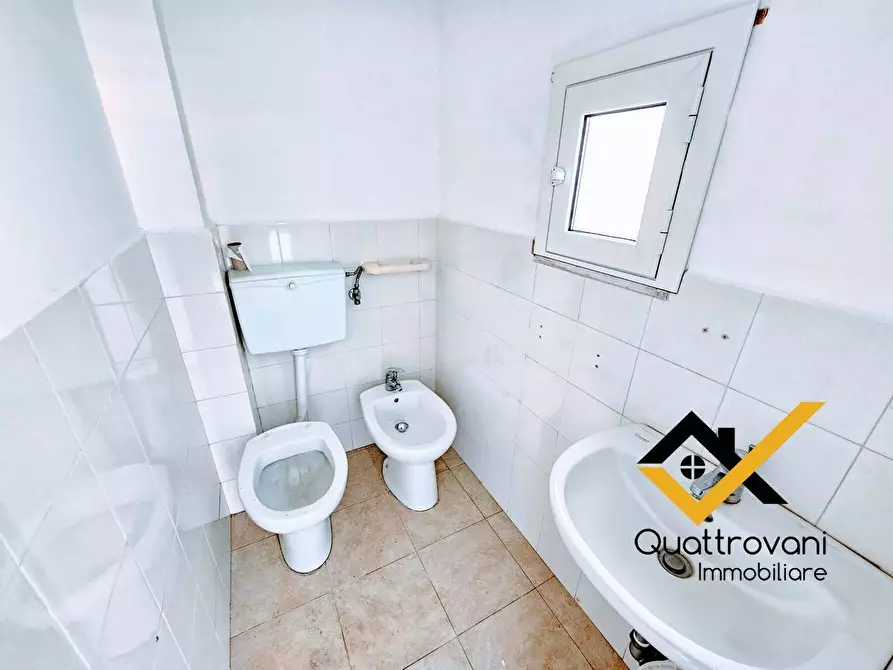 Immagine 28 di Appartamento in affitto  in Via Regina Bianca a Catania