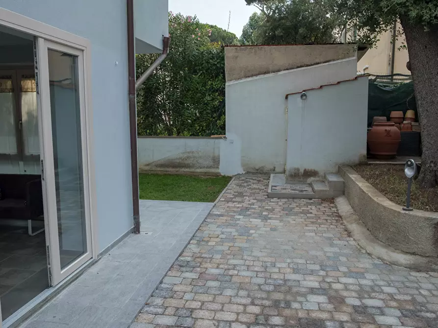 Immagine 21 di Appartamento in affitto  a Pisa