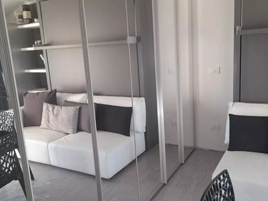 Immagine 2 di Appartamento in affitto  a Pisa