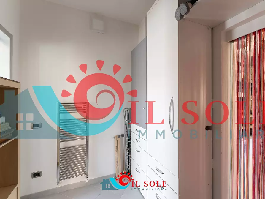 Immagine 17 di Appartamento in affitto  a Pisa