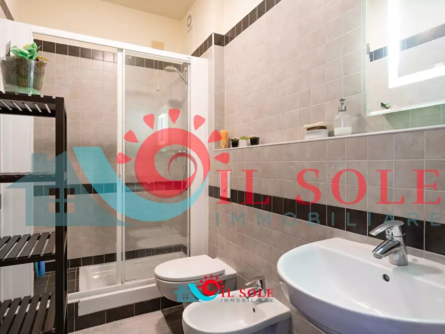 Immagine 17 di Appartamento in affitto  a Pisa