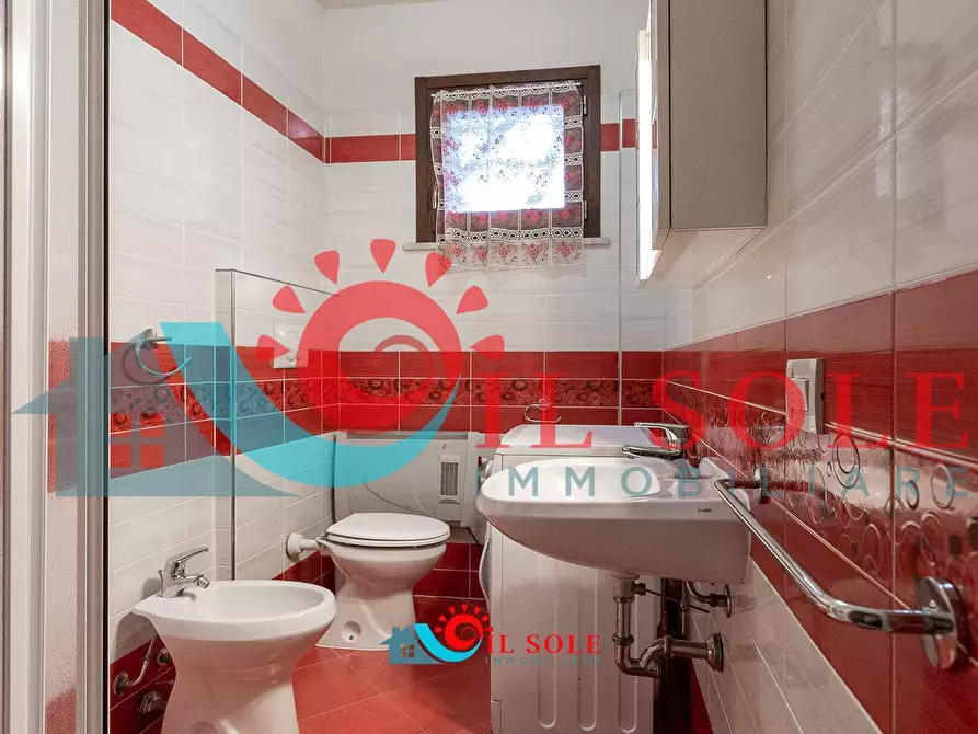 Immagine 6 di Appartamento in affitto  a Pisa