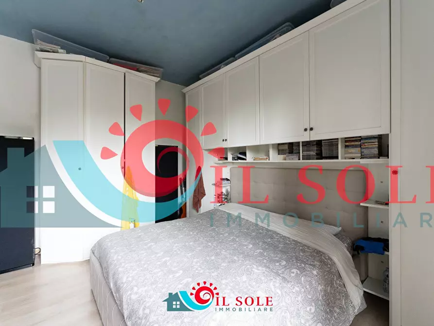 Immagine 12 di Appartamento in vendita  a Pisa