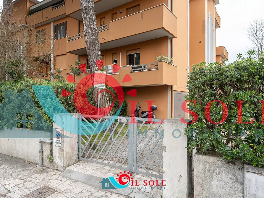 Immagine 22 di Appartamento in vendita  a Pisa