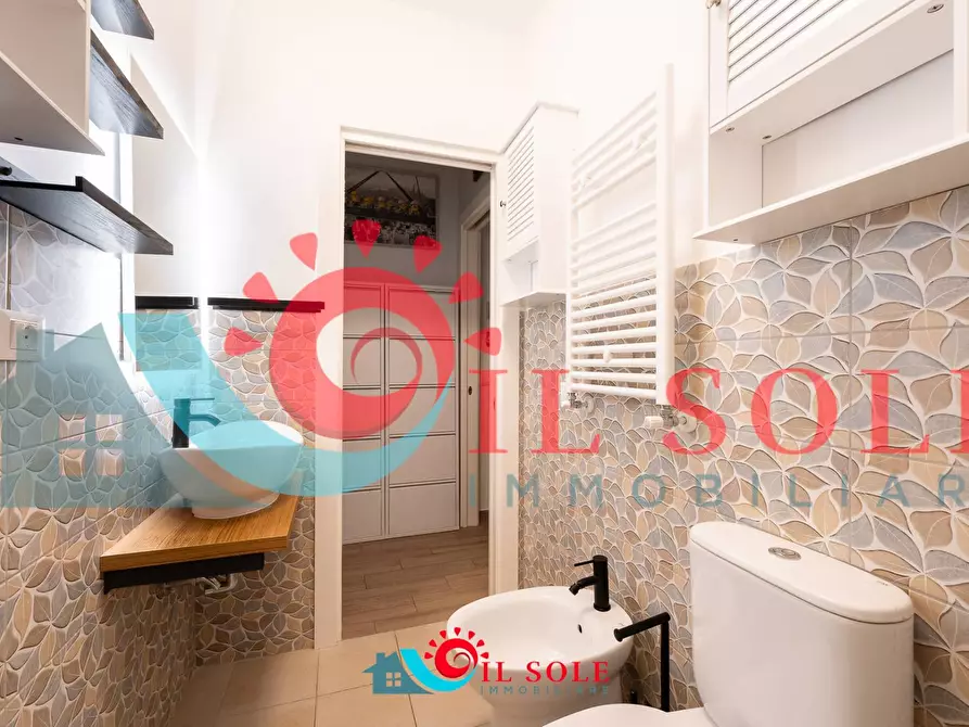 Immagine 9 di Appartamento in vendita  a Pisa