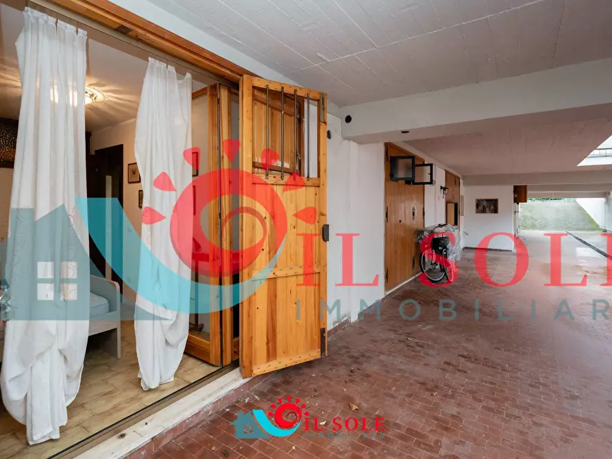 Immagine 26 di Appartamento in affitto  a Pisa