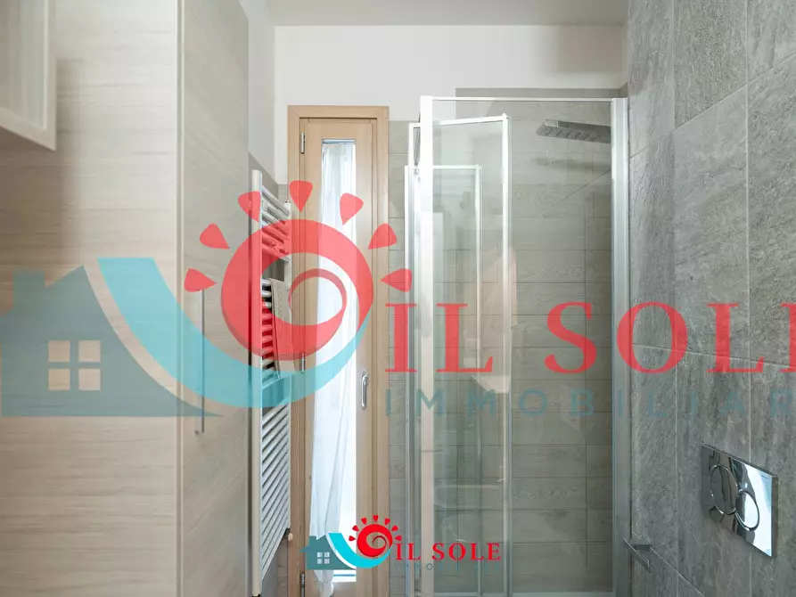 Immagine 21 di Appartamento in vendita  a Pisa