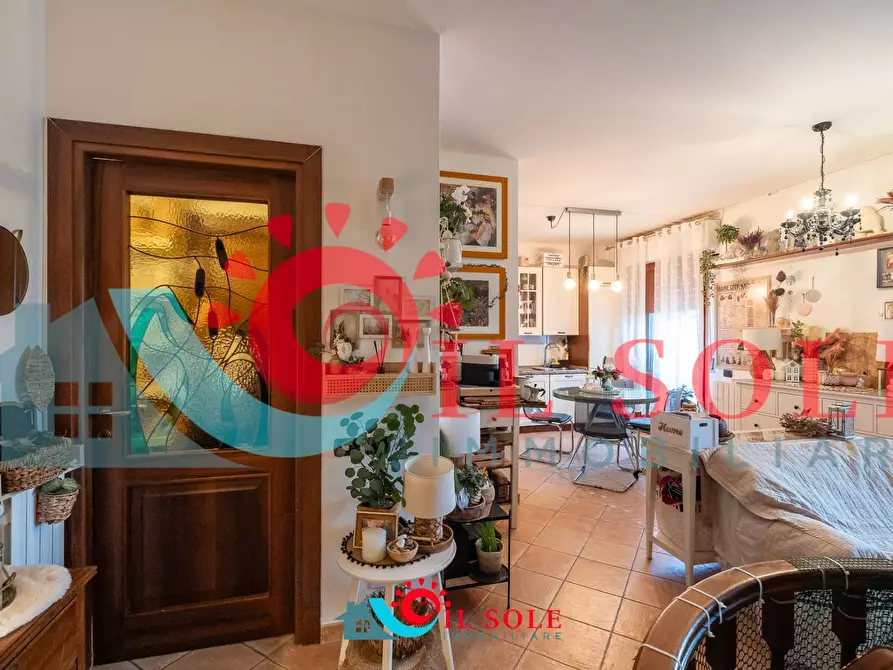 Immagine 6 di Appartamento in vendita  a Pisa