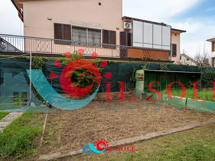 Immagine 26 di Appartamento in vendita  a Pisa