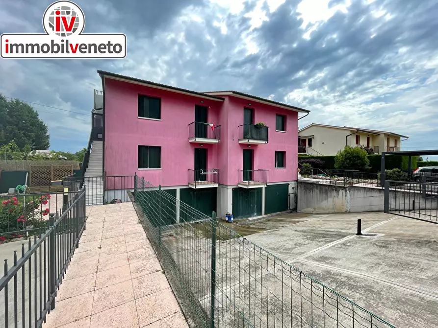 Immagine 1 di Appartamento in vendita  in VIA ROMA a Sarego