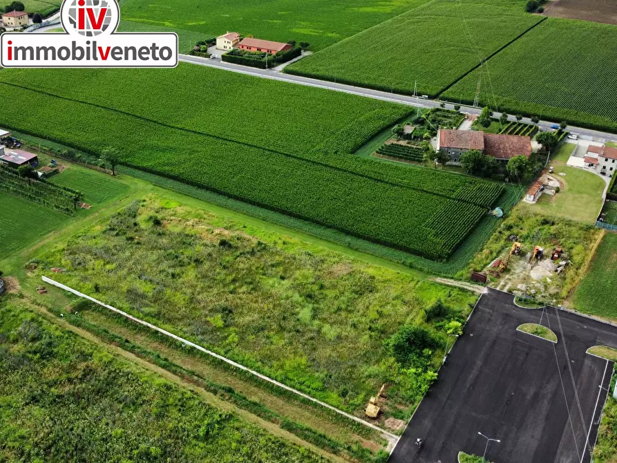 Immagine 1 di Terreno residenziale in vendita  in VIA ROMA a Brendola