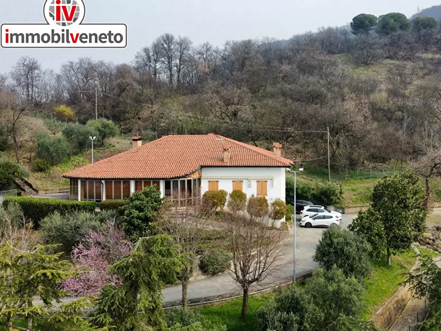 Immagine 1 di Casa indipendente in vendita  in VIA ROMA a Brendola